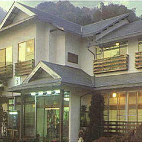 奥飯山温泉　旅館　美登利園