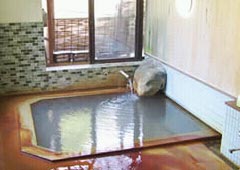 お風呂の写真を準備中です