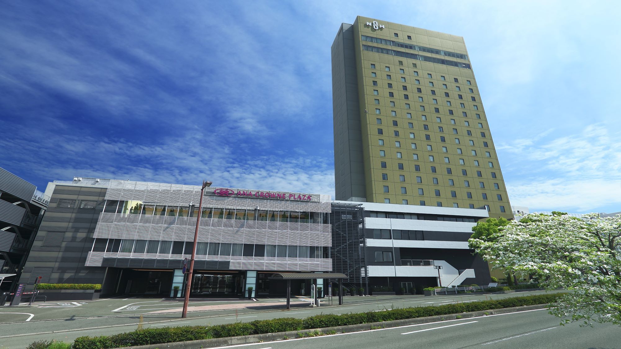 ANAクラウンプラザホテル熊本ニュースカイ image