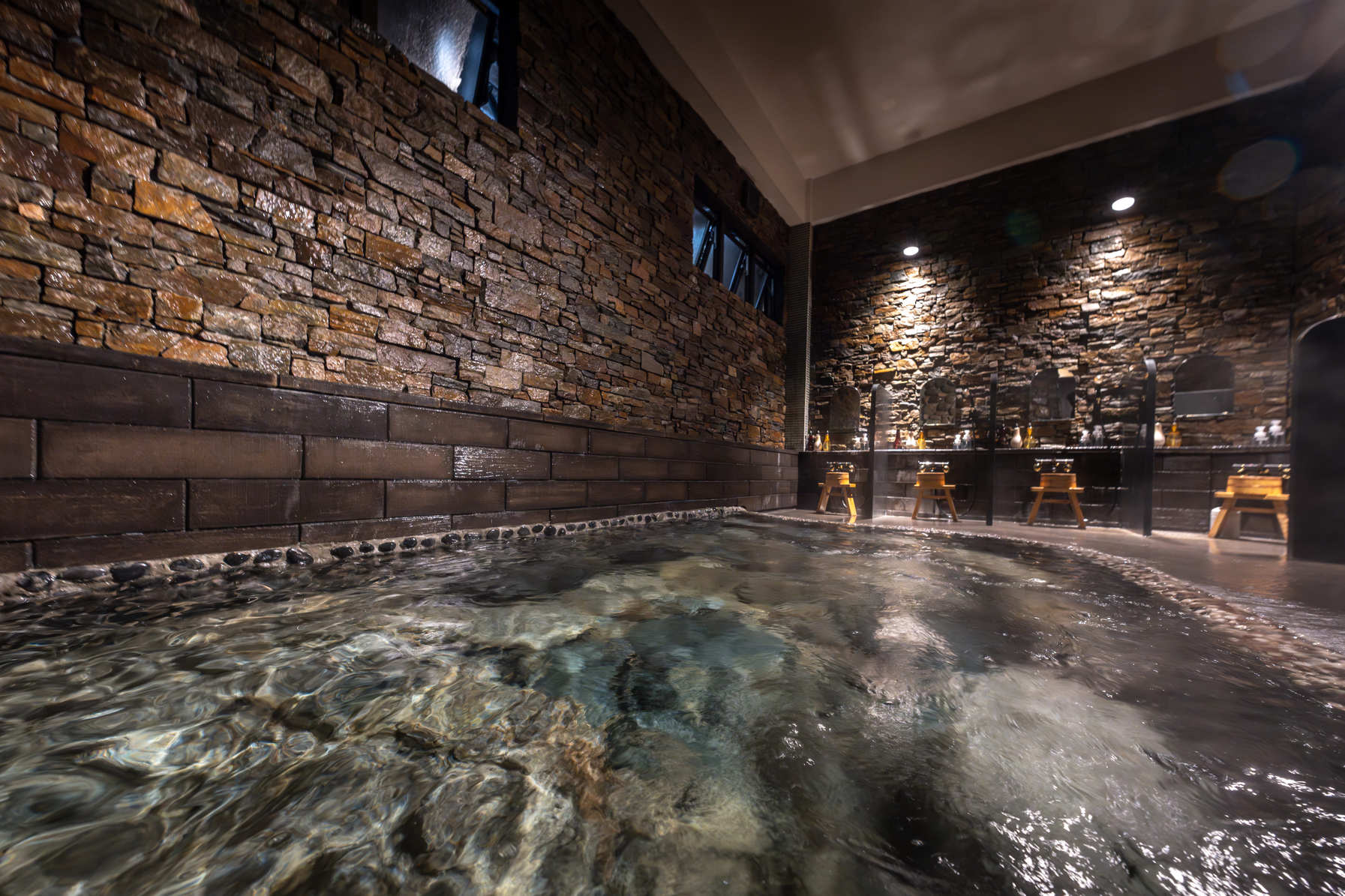 奥津温泉　名泉鍵湯　奥津荘